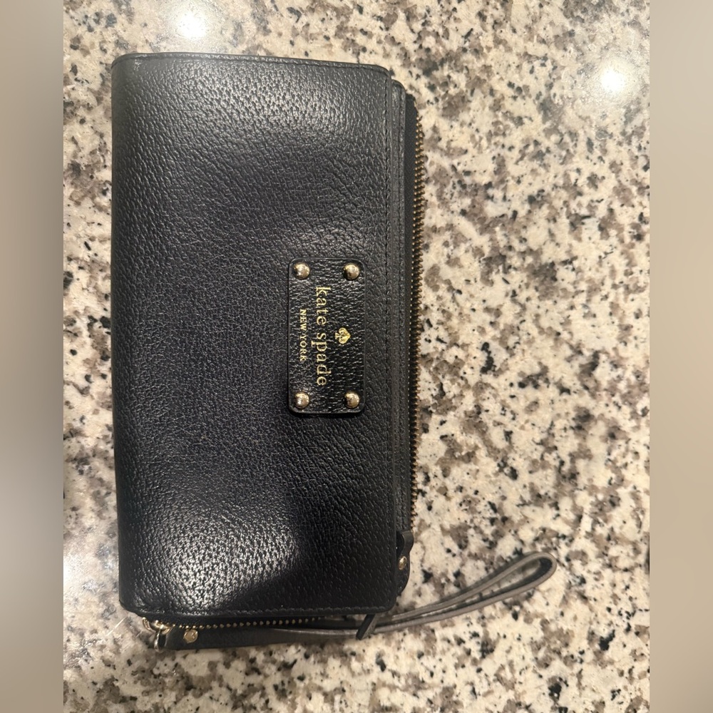Kate Spade Black Textured Wallet